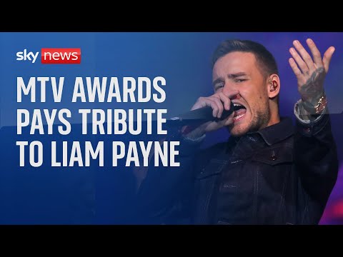 Stars remember Liam Payne at MTV Awards