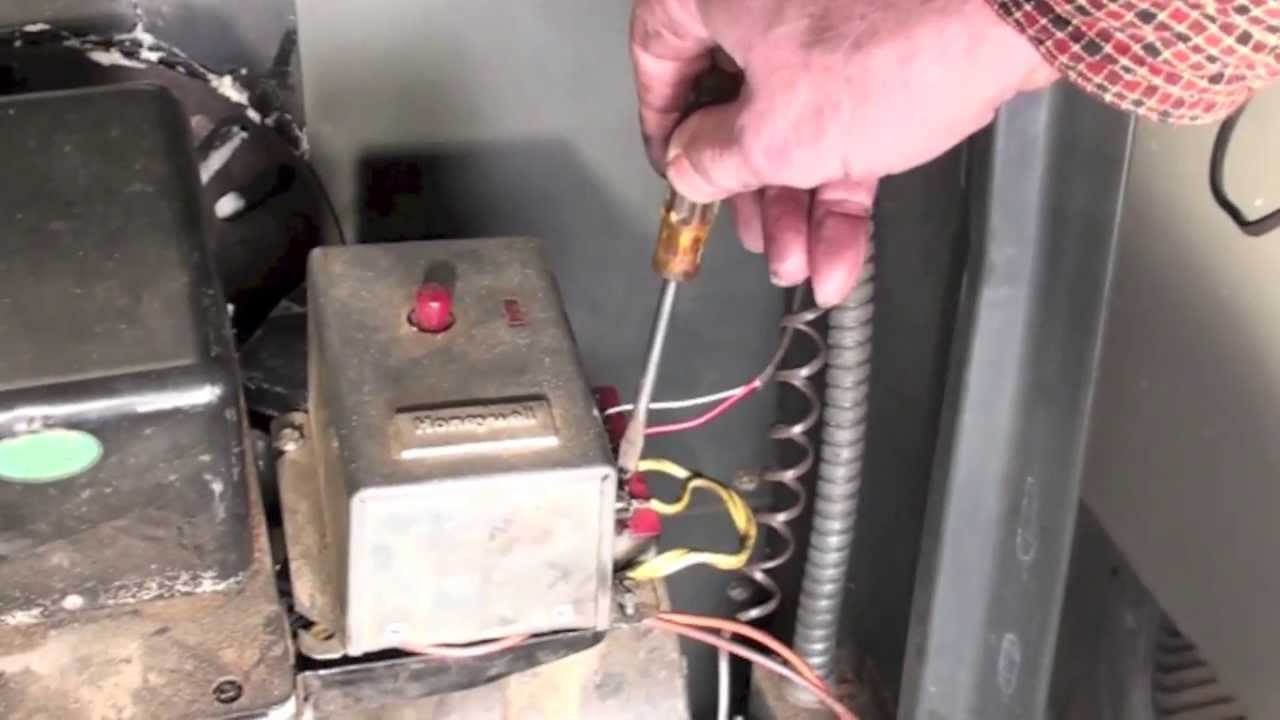 Troubleshoot the oil furnace part 3. Fire comes on but ... wiring a furnace limit 