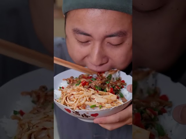 Meet true love at a blind box meal丨food blind box丨eating spicy food and funny pranks