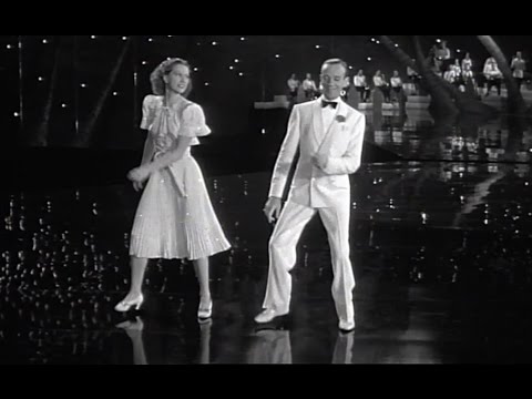 66 танц сцени од старите филмови многу интелигентно синхронизирани со песната „Uptown Funk“