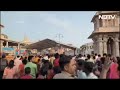 Ayodhya: बुद्ध पूर्णिमा के अवसर पर राम मंदिर में उमड़ी श्रद्धालुओं की भीड़  - 02:58 min - News - Video