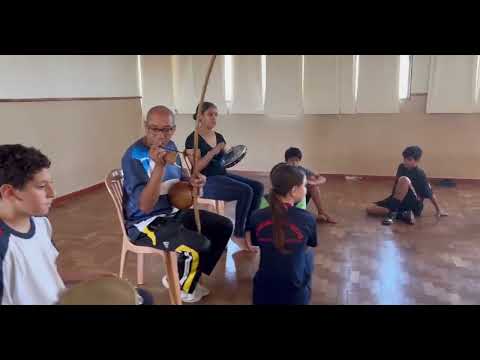 A oficina de capoeira com o Mestre Ticão é um sucesso!