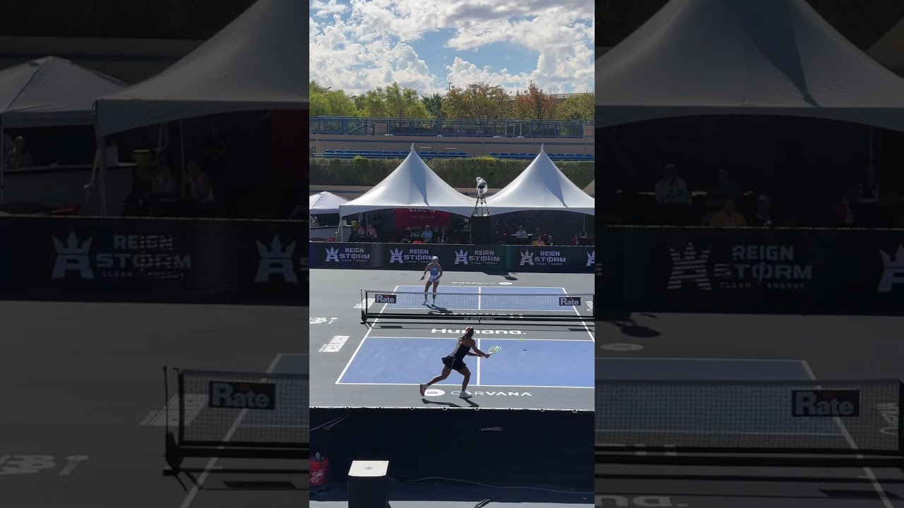 Victoria DiMuzio and Catherine Parenteau cover every inch of the pickleball court 🔥