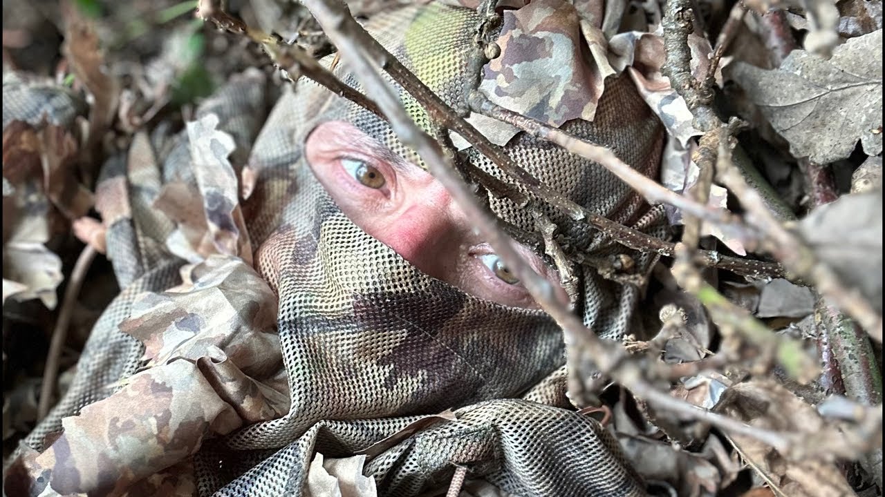 How do I create a ghillie suit? Modern techniques explained.