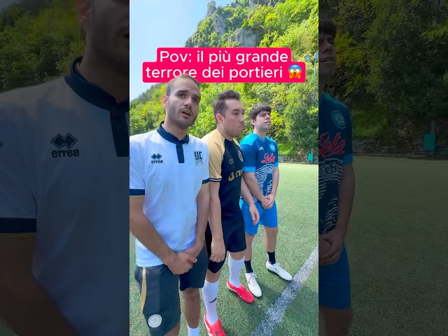 POV: il più grande terrore dei portieri⚽️🧤 #Calcio #soccer #skillscrewhd #funnyfootball #goalkeeper