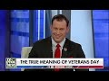 Marine Corps veteran explains the true meaning of Veterans Day  - 07:50 min - News - Video
