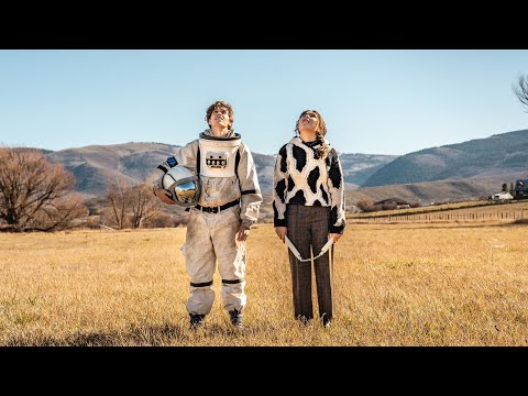 Aliens Abducted My Parents and Now I Feel Kinda Left Out'