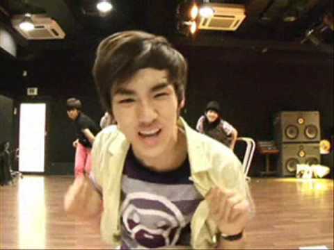 SHINee Key's Dorkiness