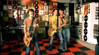 Jonas Brothers - Year 3000 (Official Music Video)