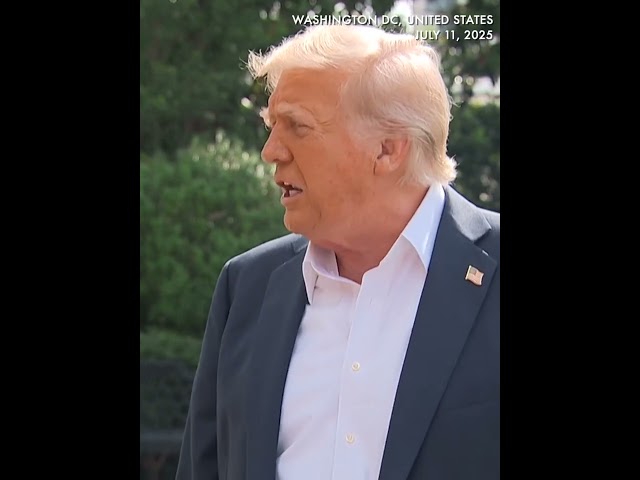 "He's doing a terrible job": Trump blasts Powell again as he heads to Texas to view flood damage