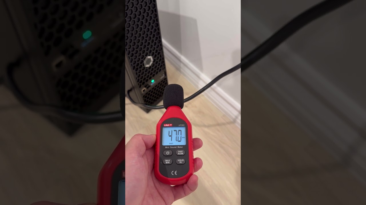 How loud is the Canaan Avalon Q?