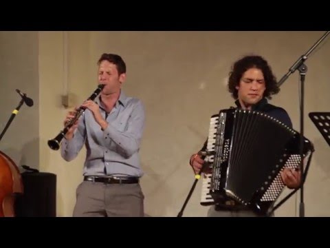 Di Gasn Trio - Mit Der Lerrer Live