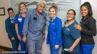 Jay Leno seen in 1st photo since suffering severe burn injuries
