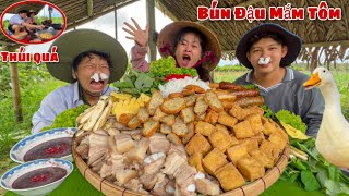 Làm BÚN ĐẬU MẮM TÔM KHỔNG LỒ Full Topping Ngoài Đồng Cùng Chú Nông Dân Ăn Lần Đầu
