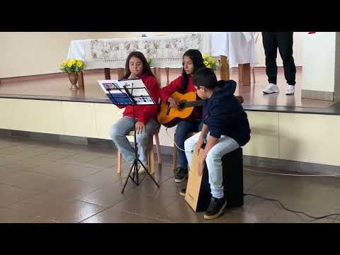 Oficina “A Melodia da Alma” – Apresentação de Canto e Violão