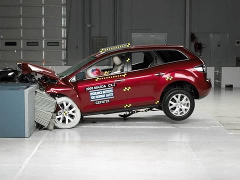 اختبار تصادم الفيديو Mazda CX-7 2007-2009