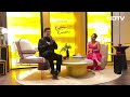 Karan Johar से पूछा गया कि क्या वो अपने शो में Shah Rukh Khan को Miss करते हैं, मिला ये जवाब  - 02:08 min - News - Video