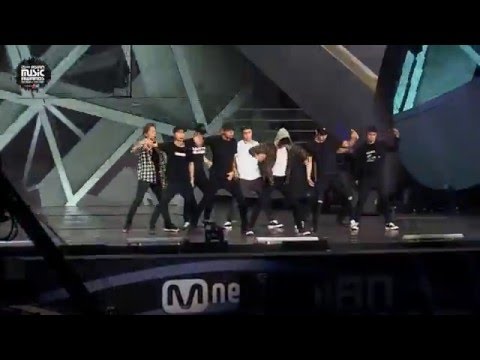 MAMA 2015 Backstage: EXO