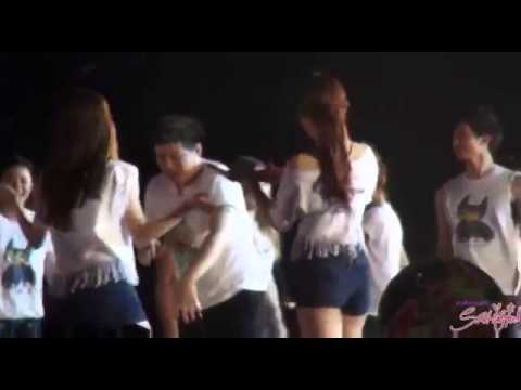 121123 Hope ending taeyeon focus @ SMTOWN in Singapore EXO 엑소 SHINee SNSD SJ f(x)