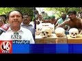 Tamil Nadu Farmers Continue Protest At Jantar Mantar With Skulls | Delhi