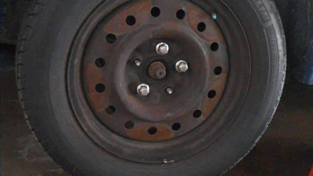 Nissan front wheel bearing replacement #7