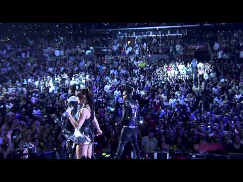 Black Eyed Peas @ Staples Center (HD) - I Gotta Feeling