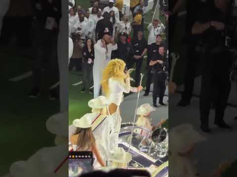 Beyoncé Performing “Ya Ya” At NFL Halftime Show 2024 #beyonce #halftimeshow #beyoncé #beyoncé #yaya