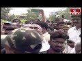 సీఎం... సీఎం... జగన్ కి మాట్లాడే ఛాన్స్ లేకుండా జనం అరుపులే అరుపులు | CM Jagan | hmtv  - 02:35 min - News - Video