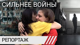 Личное: Как украинцы оказались в ловушке в России, и кто их спасает вместо государства