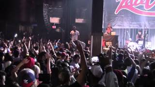 Michine Gun Kelly- Wild boy. HE JUMPS FROM THE ROOF INTO THE CROWD. concert in Edmonton