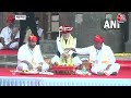 PM Narendra Modi ने Nashik के कालाराम मंदिर से शुरू किया 11 दिन का विशेष अनुष्ठान | Aaj Tak  - 02:13 min - News - Video