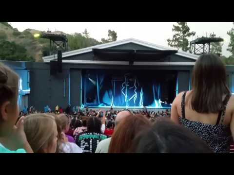 Hailee Steinfeld - Starving, Love Myself, Live Show Opening Dance