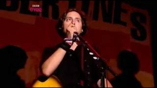 The Libertines - Can't Stand Me Now (Live @ Reading 2010)