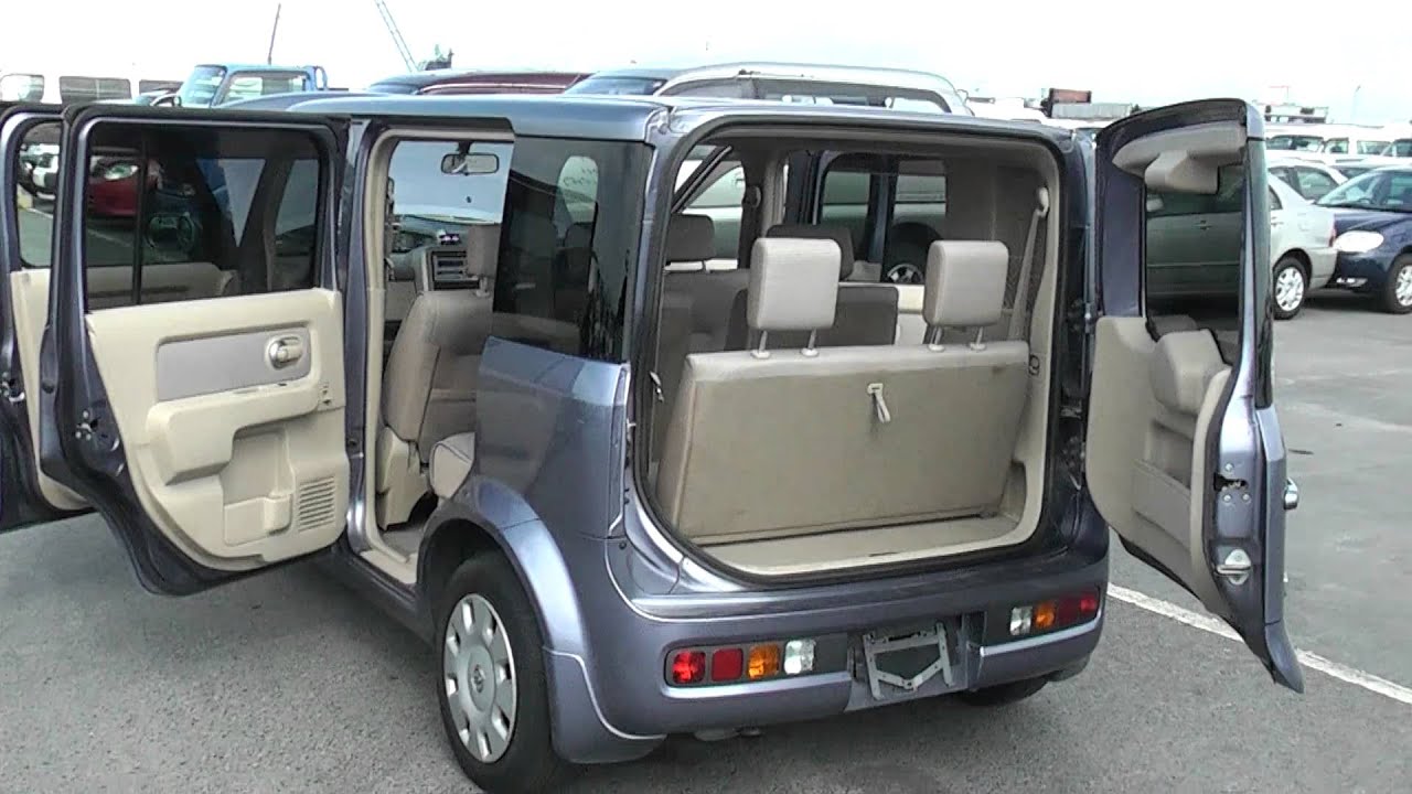 Nissan cube 7 seater manual