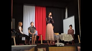 Montaż słowno-muzyczny Historia o nich głucho milczy w wykonaniu uczniów Szkoły Podstawowej nr 2 im.