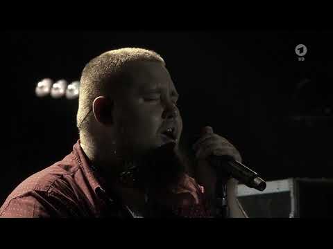 Rag'n'Bone Man - Lay My Body Down (New Pop Festival – Das Special - 2017-09-22)
