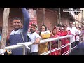 Devotees throng Kashi Vishwanath Temple in Varanasi on Mahashivratri | News9  - 02:12 min - News - Video
