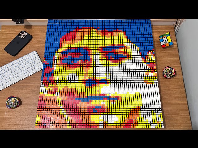 Making Cristiano JR ⚽️ in 400 Rubik's Cubes