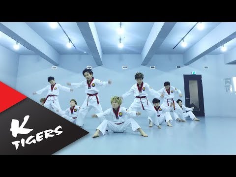 NCT127 - Cherry Bomb Little Ktigers ver.