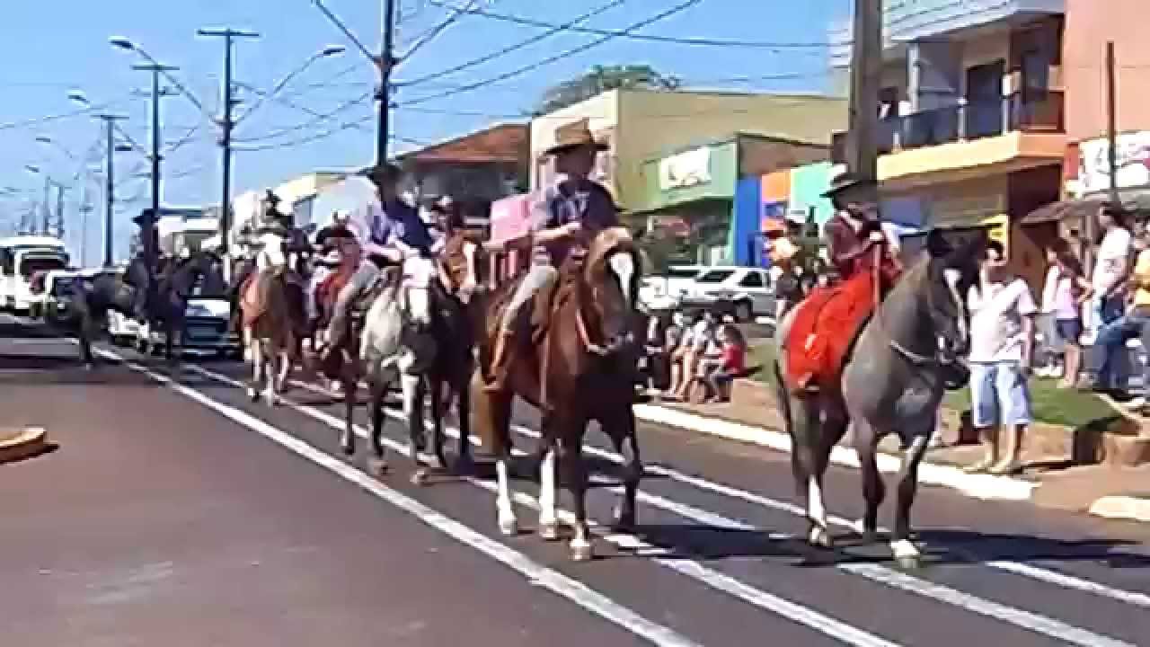 Desfile Cívico em Vera Cruz do Oeste Pr dia 07/09/2013 YouTube Desfile Cívico em Vera Cruz do Oeste Pr dia 07/09/2013 YouTube