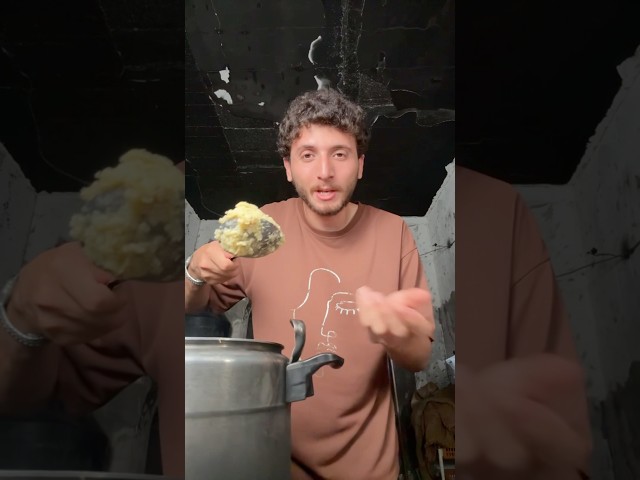 قطة مسكينة !!