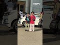 Ira Khan की Udaipur शादी के लिए ऐसे निकले Aamir Khan अपने बेटे आजाद के साथ  - 00:29 min - News - Video