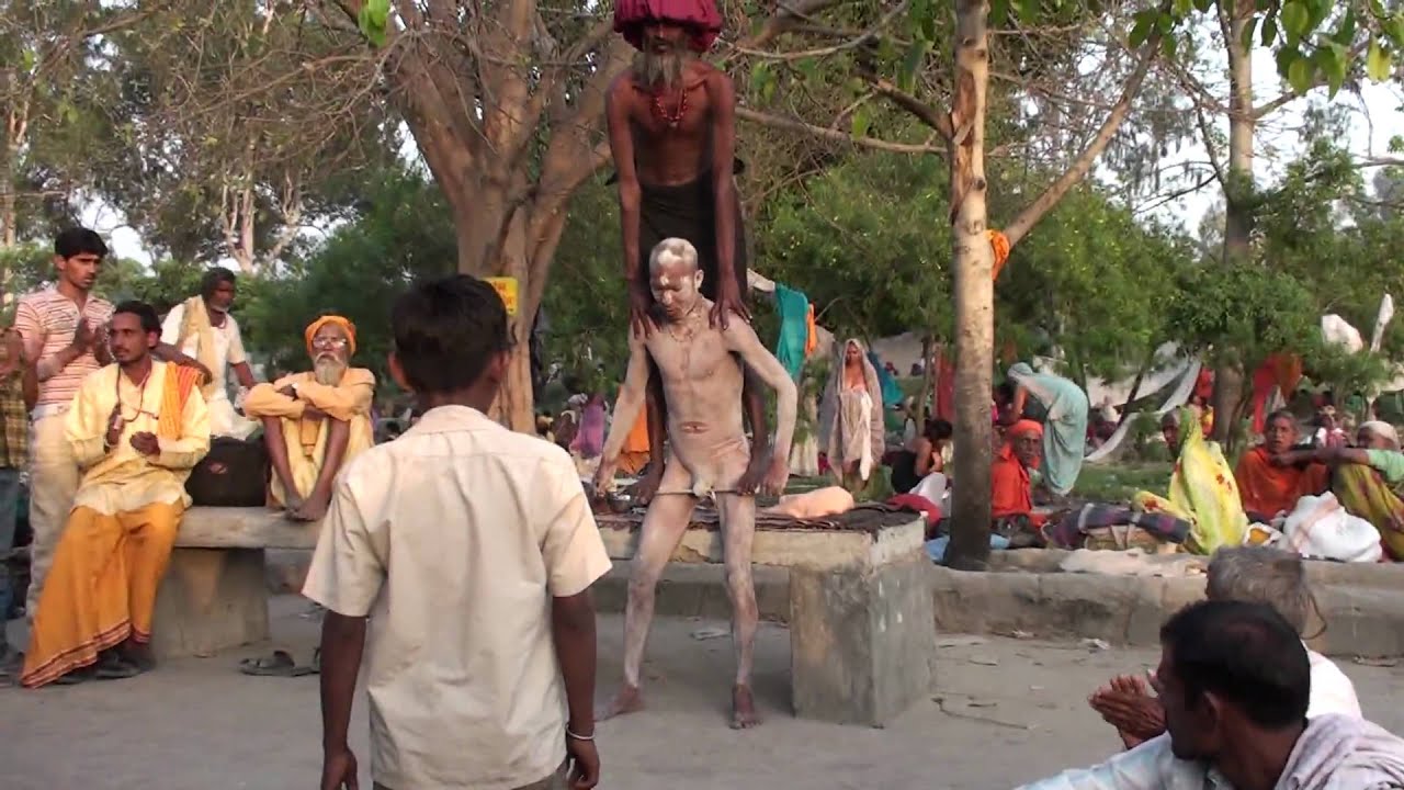 Dhunicast Naga Baba Lingasana Penis Antics At The 2010 Hardwar Maha Kumbh Mela Youtube