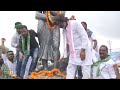HEMANT SOREN : Former Jharkhand Chief Minister Hemant Soren Garlands Statue of Birsa Munda | NEWS9  - 03:45 min - News - Video