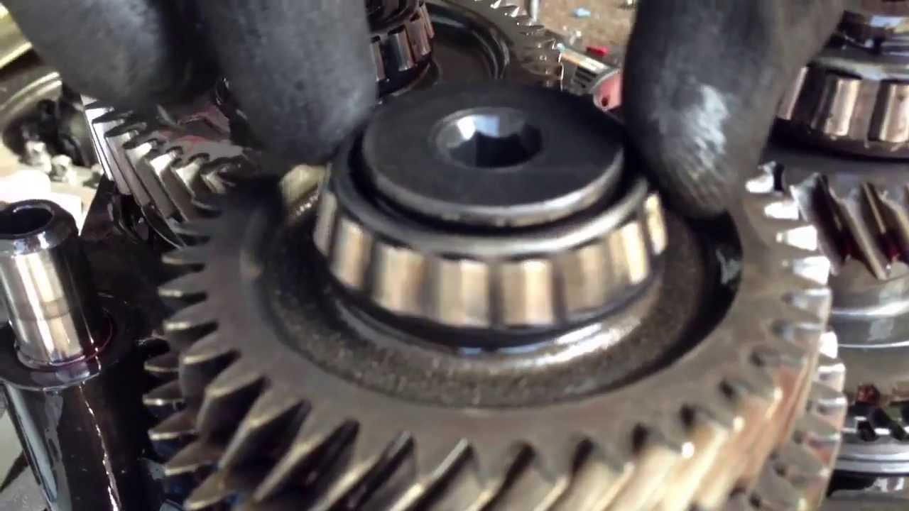 Astra vxr M32 gearbox bearing play common problem - YouTube