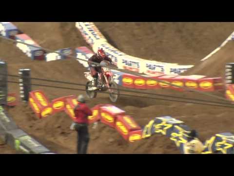 Supercross LIVE! 2013 - Two Minutes on the Track - 250 Class First Qualifying Practice in Phoenix 