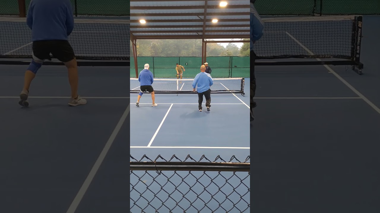 no look body bag winner #pickleballskills #pickleballdoubles #pickleball