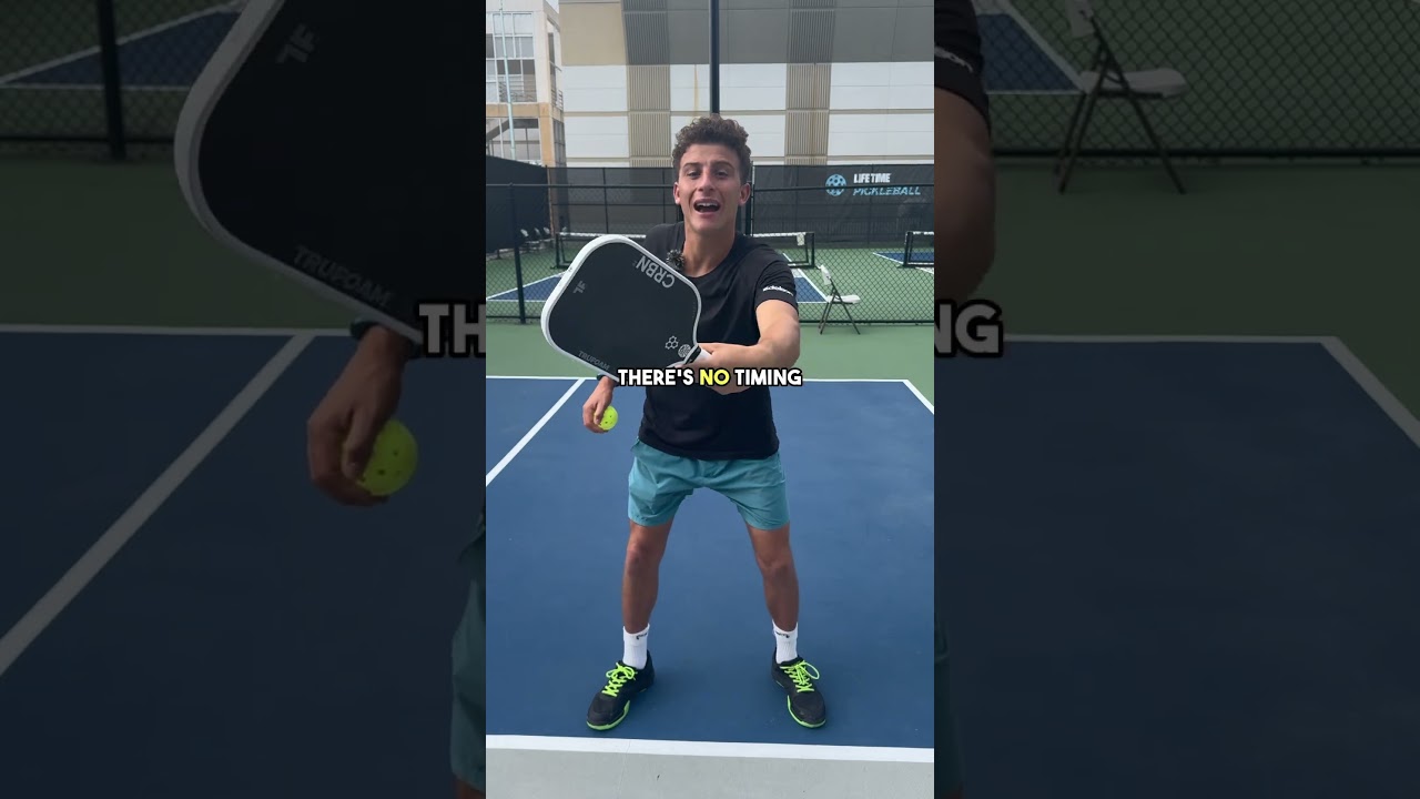 How to handle hard drives being hit at you in pickleball! #pickleball #pickleballtips
