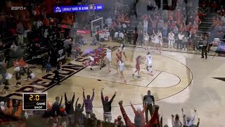 Kennedie Shuler Wins It at the Buzzer for Oregon State Women's Basketball!