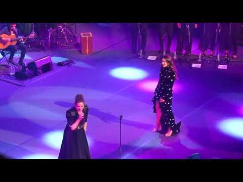 Niña Pastori & Rosalía - Cuando te beso (Teatro Real)